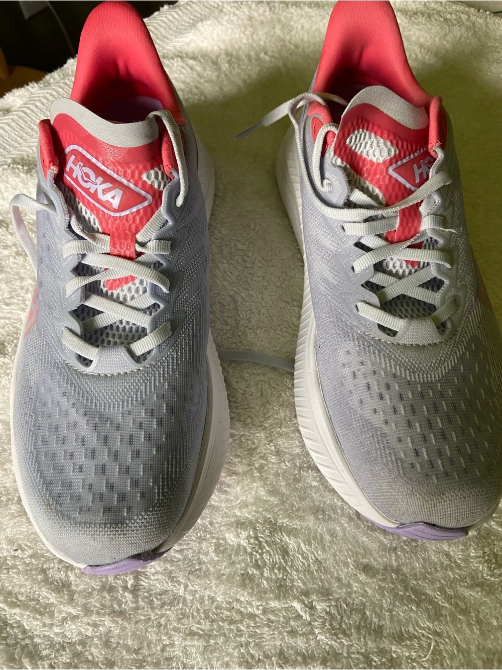 Hoka One One Women's Light Gray and Coral Running Sneakers